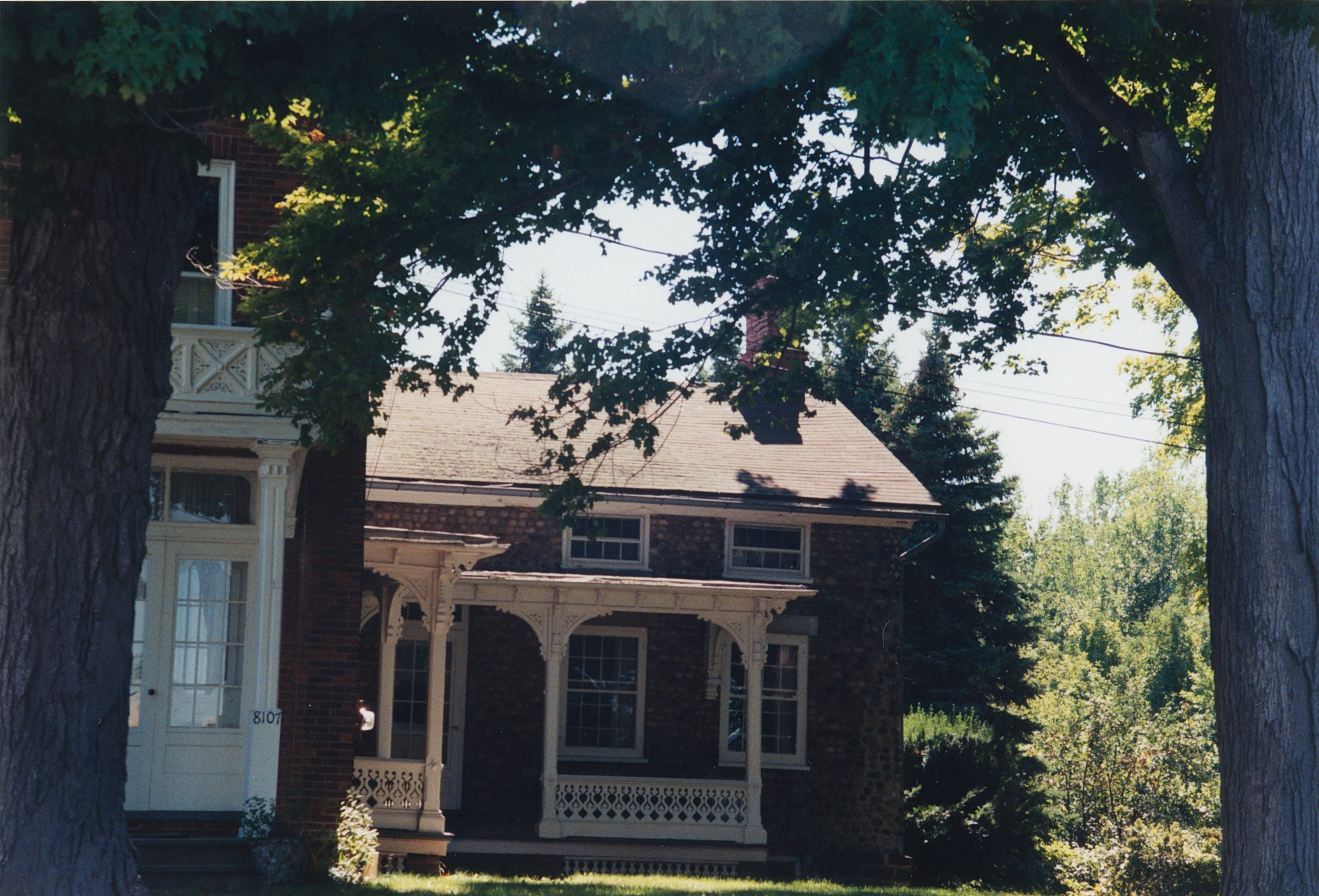 Cla-11 8107 Ridge Rd 2